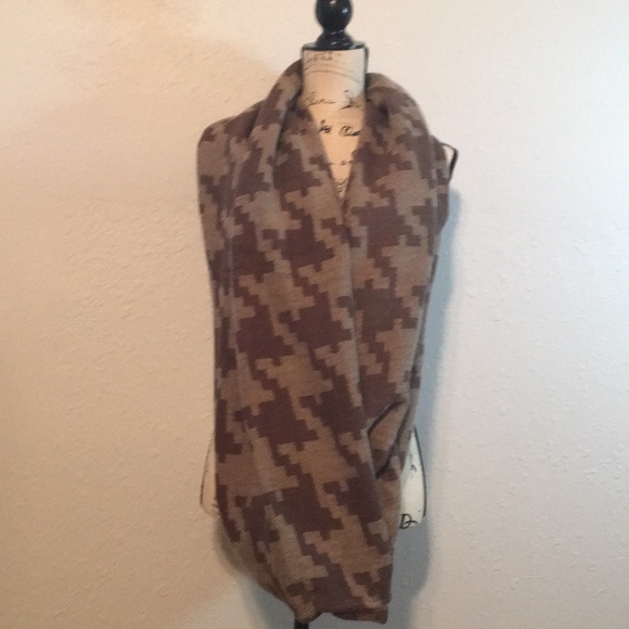 Infinity scarf - Picture 2 of 2